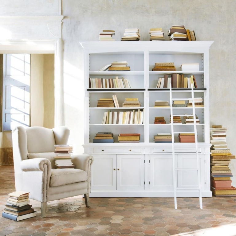 Белый книжный шкаф с лестницей "Amandine", изображение 3